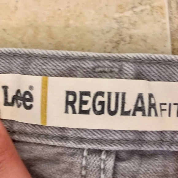 Men Grey Lee Jeans, 30x30 - Picture 8 of 9